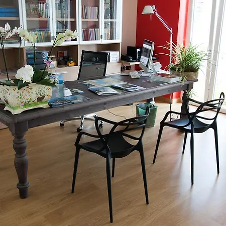 Cafelicita - View - Infinity Pool - Jacuzzi