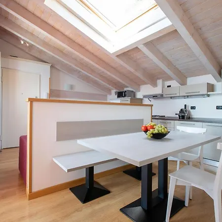 Cafelicita - View - Infinity Pool - Jacuzzi