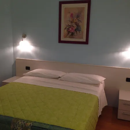 Apartahotel Cafelicita - View - Infinity Pool - Jacuzzi