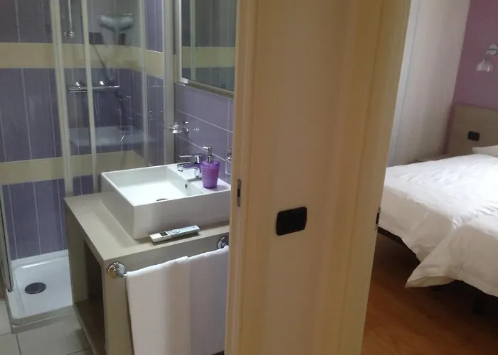 Cafelicita - View - Infinity Pool - Jacuzzi Gravedona