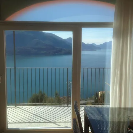 Cafelicita - View - Infinity Pool - Jacuzzi מלון דירות